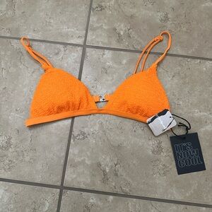 NWT ORANGE TRIANGLE BIKINI TOP
